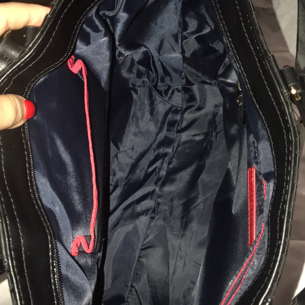 💜Authentic TommyHilfiger Tote/Bag OS/TU No wallet - Picture 3 of 6